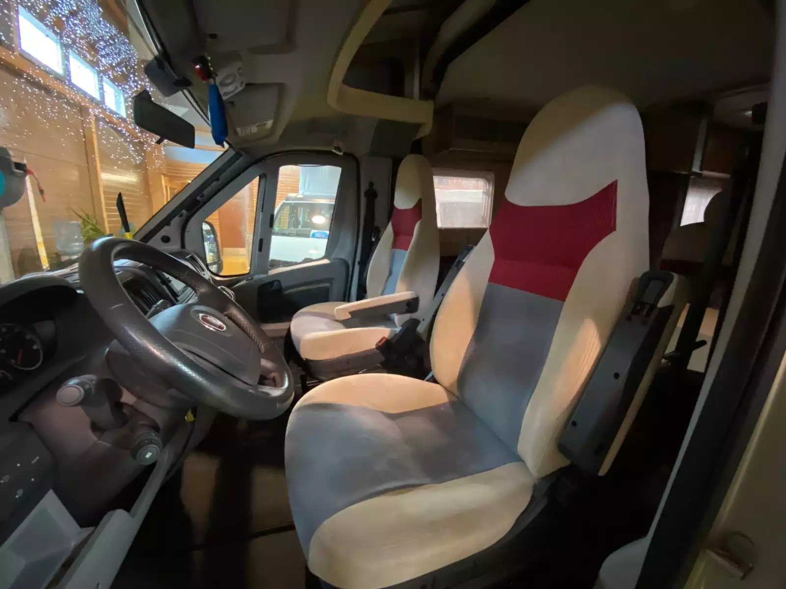 HYMER-ERIBA Future 430 T 